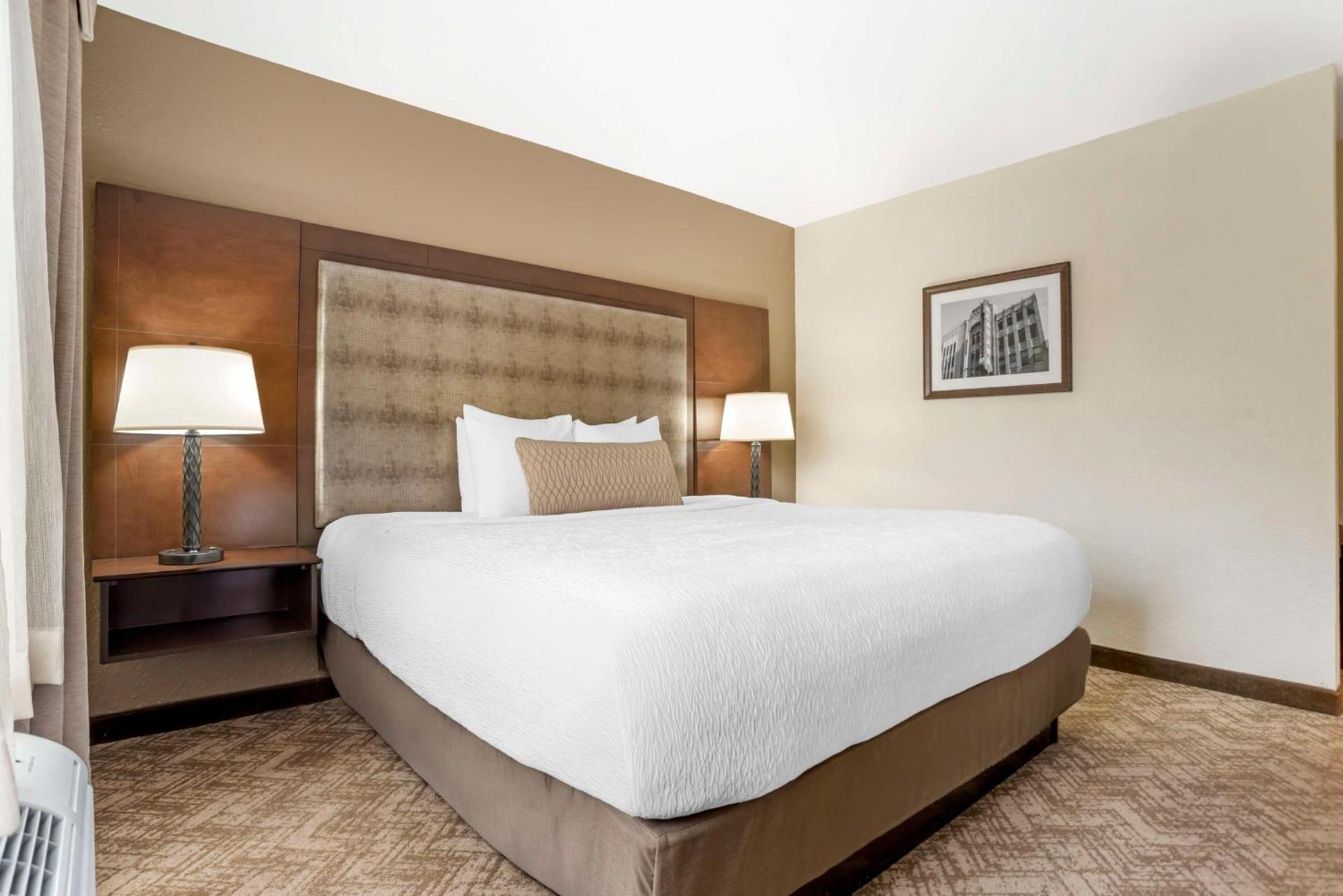 Best Western Gardendale Luaran gambar